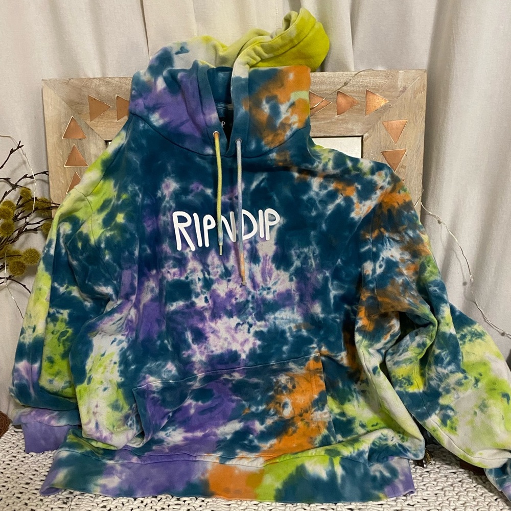 RIPNDIP TIE-DYED HOODIE MENS MEDIUM PULLOVER SOFT COMFY OVERSIZED